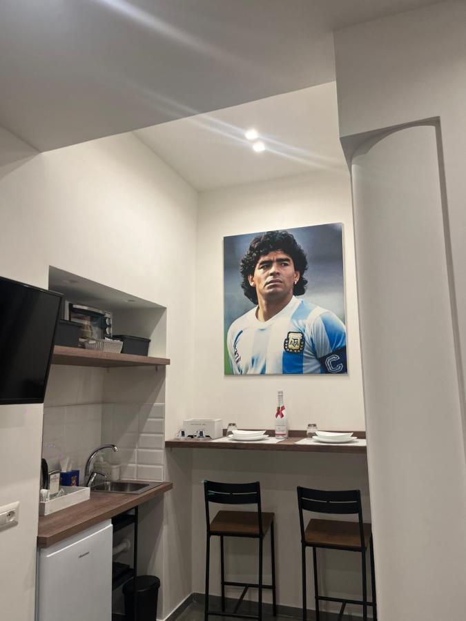 Villa El Barrio De D10 à Naples Extérieur photo